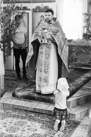 2a.Childrens-Communion-Orthodox-Trinity-Monday-Service-Tsjerablichy-2019-2019090-212