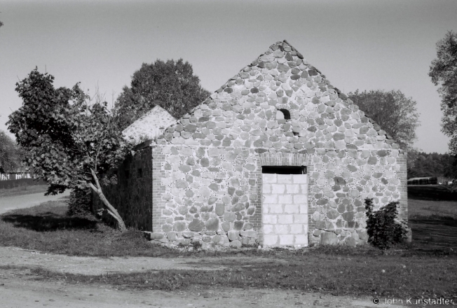 2a.Former Estate Building, Strypuny 2018, 2018263b_19A(2)