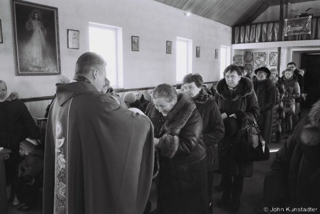 2b.Ash Wednesday, R.C. Church of the Mother of God of Budslau, Kamjennaja Horka 2015, 2015047c-33A.jpg