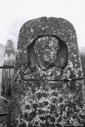 2b.World-War-I-Cemeteries-XXXVIII-Detail-of-German-Memorial-Vjalikaja-Kaupjenitsa-2020-2020028a_21
