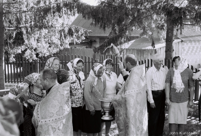 2c.Blessing of Water by Father Valjeryj from Sjamihos'tsichy, Eve of Patronal Feast of Holy Trinity, Azdamichy 2018, 2018134a_14A