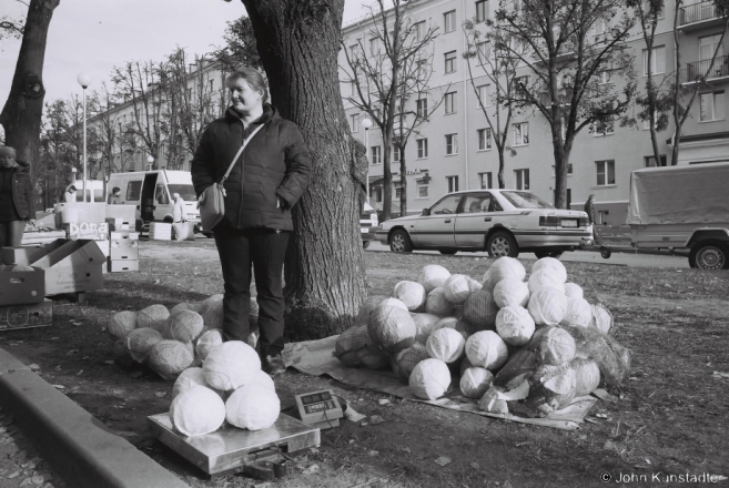 2c.Cabbage from Vjalikaje Maljeshava on Sale at Local Mjensk Farmers' Market 2015, 2015367-6A (F1090007