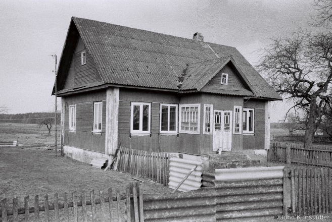 2c.Local-Style Porch and Gable, Tsiunavichy 2016, 2016102- (F1140022