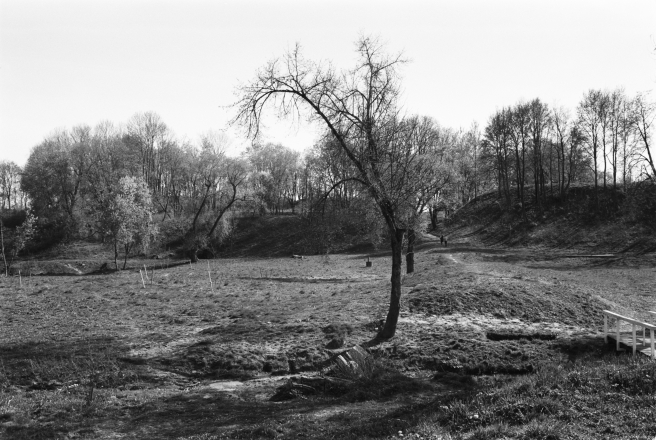 2c.View-of-Fortress-Walls-from-North-Haradzishcha-Mjensk-District-2019-2019053a-25