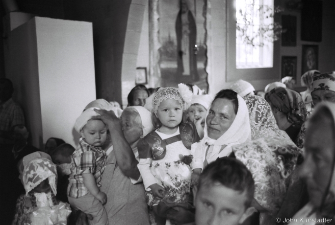 2c.Waiting for Children's Communion, Feast of Holy Trinity, Azdamichy 2015, 2015192-35A (F1070035