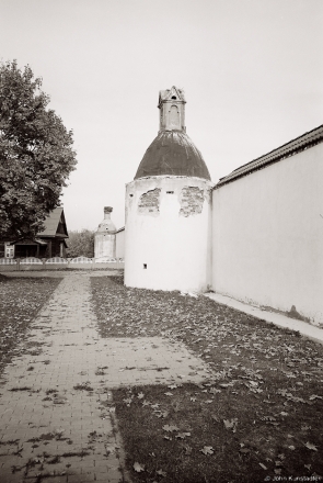 2d.Walls-and-Bastions-Former-Jesuit-Monastery-Now-Orthodox-Mens-and-Womens-Monastery-of-the-Birth-of-the-Holy-Mother-of-God-Juravichy-2015-2015361-23A