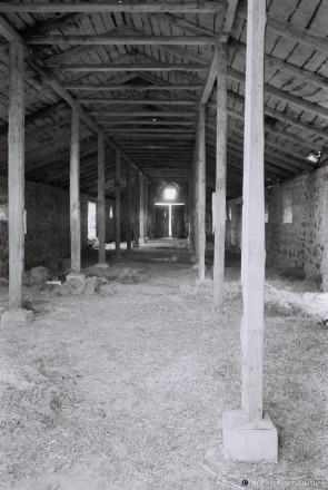 2e.Former-Estate-Stable-Vjalikaja-Rahoznitsa-2015-2015122-33A