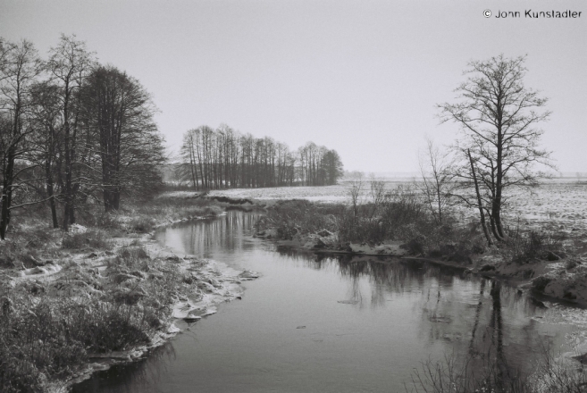 3-winter-river-usa-uzda-district-2012-2012006-f1070028