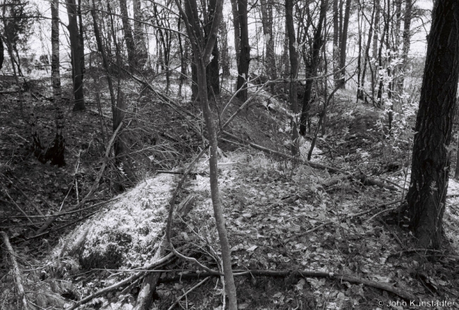 3.German-WWI-Trench-by-War-Cemetery-in-Muljary-2018-2018091_08A