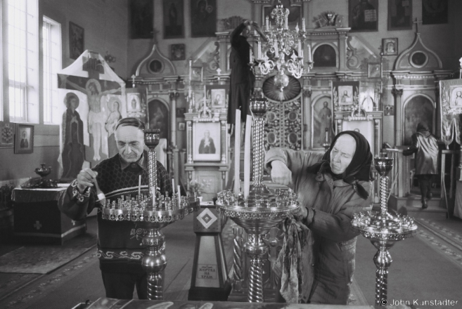 3.Preparing for the All-Night Easter Service, Azdamichy 2014, F1060023(2014073-