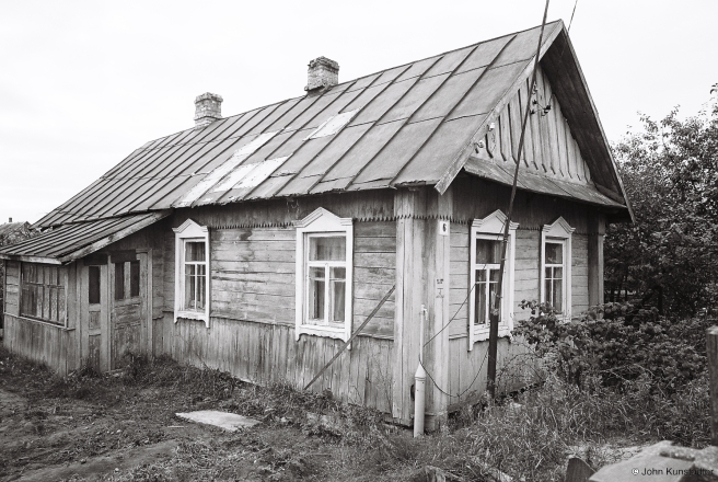 Traditional-Decorative-Wooden-Window-Frame-Chervjen-Ihumjen-2015-2015356-27