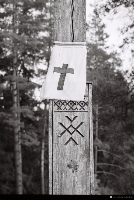 33d.Part-of-Memorial-to-Pisoners-Murdered-in-June-1941-During-a-Forced-March-by-Soviet-Secret-Police-NKUS-Fleeing-the-German-Invasion-Tsahjelnja-Chervjen-Ihumjen-2015-2015347b-31A