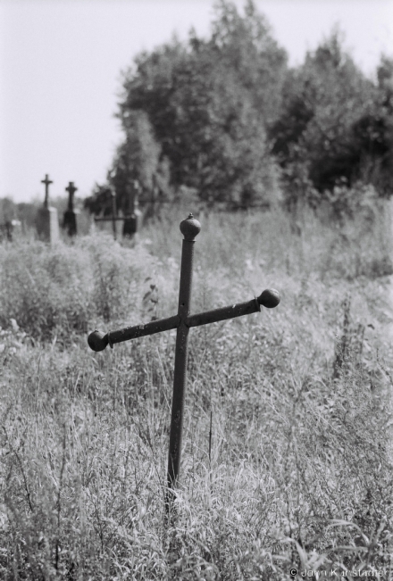 3a.Crosses-of-Belarus-CC-Wrought-Iron-Grave-Cross-Alkovichy-2018-2018222a_18