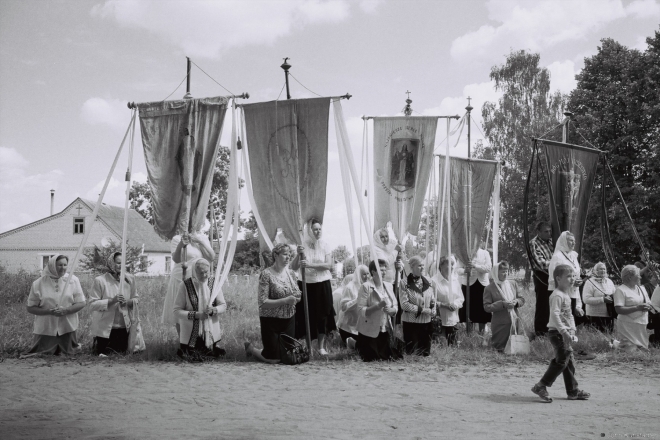 Corpus Christi Procession, Church of Corpus Christi, Kramjanitsa 2014, F1120003(2014253- (3)