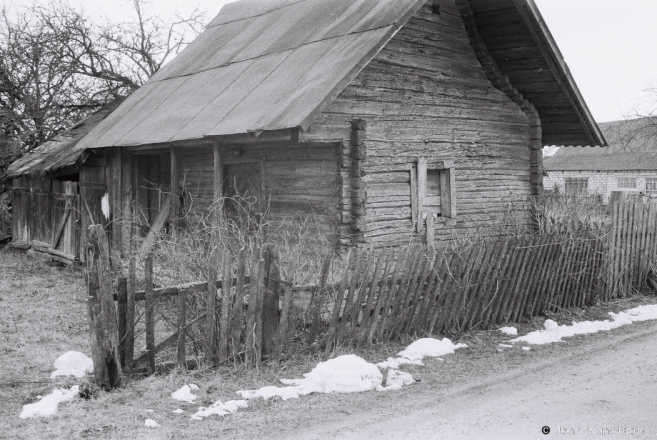 3a.Regional-Style Shed, Tsiunavichy 2016, 2016102- (2) (F1140036