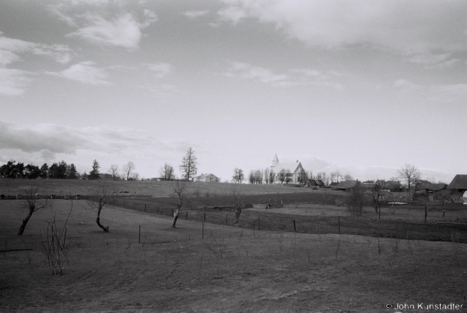 3a.View-toward-R.C.-Church-of-the-Assumption-Dzjeraunaja-2015-2015130a-01