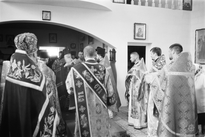 3b.Arrival-of-Archbishop-Stsjapan-Patronal-Feast-of-the-Resurrection-Orthodox-Church-of-the-Resurrection-Tsjerablichy-2019-2019048-10A