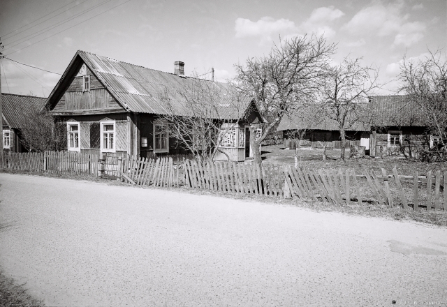 3b.Pre-War-Homestead-Jabravichy-2017-2017043-2A2