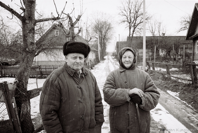 3d.Belarus-in-Faces-Henryk-and-Shora-Dudy-Valozhyn-Dist.-2016-2016096-17A