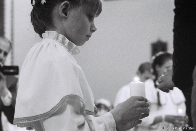 3d.Lighting of Candles, First Communion, Shylavichy 2015, F1050034(2015156-