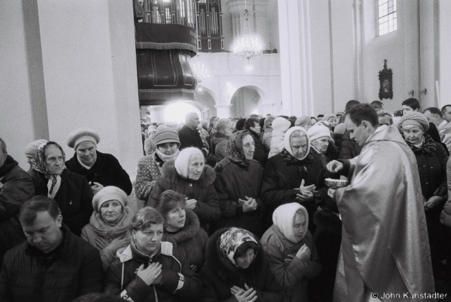 3e.Communion, Easter Morning Mass, Iuje 2016, 2016109- (F1100011