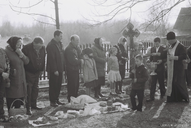 4-blessing-of-easter-bread-for-tsjerabljuki-azdamichy-2012-f11300222012086-21a