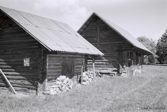 4.Barns-with-Overhangs-Krupli-2016-2016248c-19