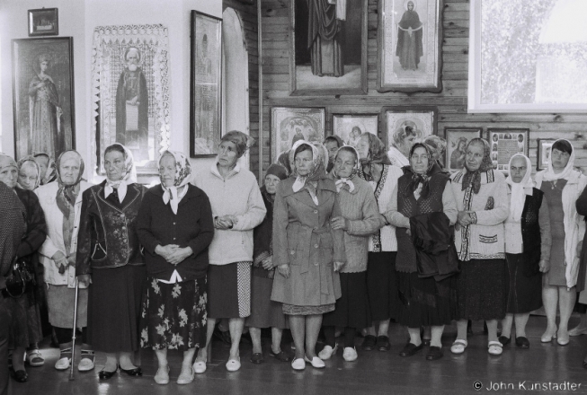 4.Dressing of Archbishop S'tsjafan, Feast of St. John Evangelist, V. Maljeshava 2018, 2018104_12A(2)