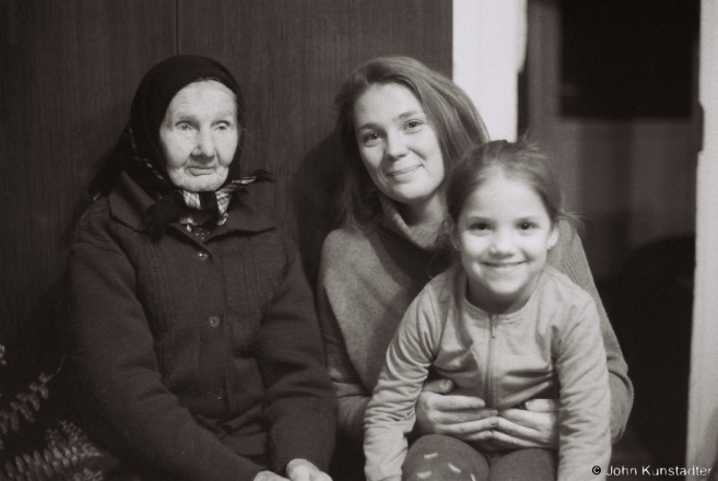 4.On the Eve of Granny Prosja's 100th Birthday, Tsjerablichy 2018, 2018005a- (F1050014