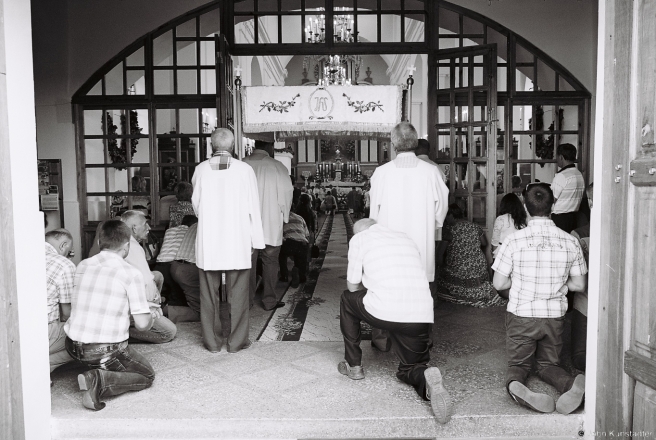 4.Procession, Feast of St. Bartholomew, Nalibaki 2015, 2015305-12A(000044
