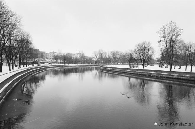 4.View-from-Police-Bridge-Palitsejcki-most-toward-Orthodox-Cathedral-and-former-Heart-of-the-City-Mjensk-2001-2001004-11