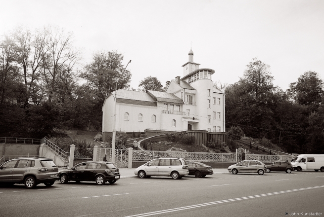 4a.Churches-of-Belarus-CDLXV-Constructivist-Building-Turned-into-Orthodox-Church-of-St.-Nicholas-Mazyr-2015-2015363-17A2