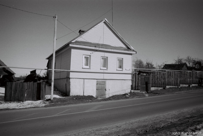 4a.Plastic Siding on Old House, Rubjazhevichy 2015, 2015046-11A.jpg
