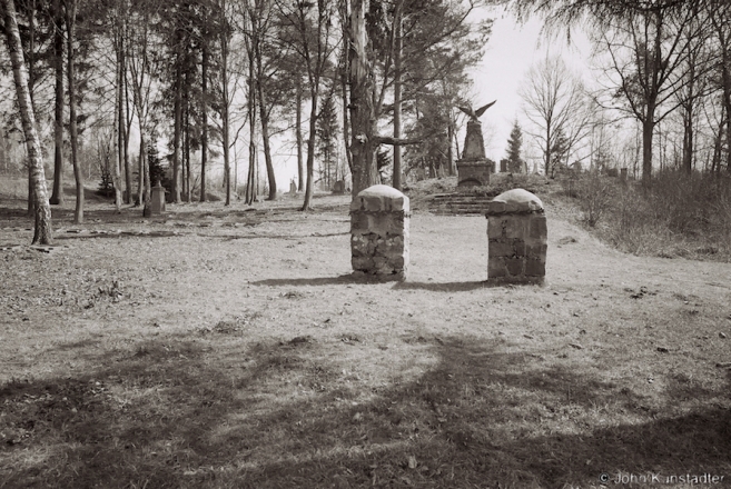4a.World-War-I-Cemeteries-LVI-German-WWI-Cemetery-Poltaraushchyna-2016-2016112c-21