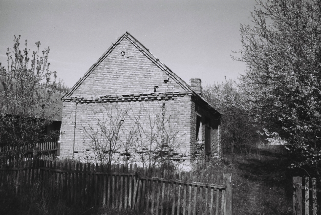 4b.Pre-War-Building-Formerly-Jewish-Owned-Jushkavichy-Baranavichy-Dist.-2014-2014105-11A