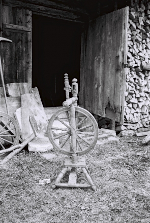 4b.Spinning Wheel, Tsiunavichy 2016, 2016103- (F1030020