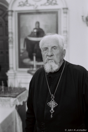 4c.Father Georgij Sapun, Pachapava 2015, F1110013(2015186a-