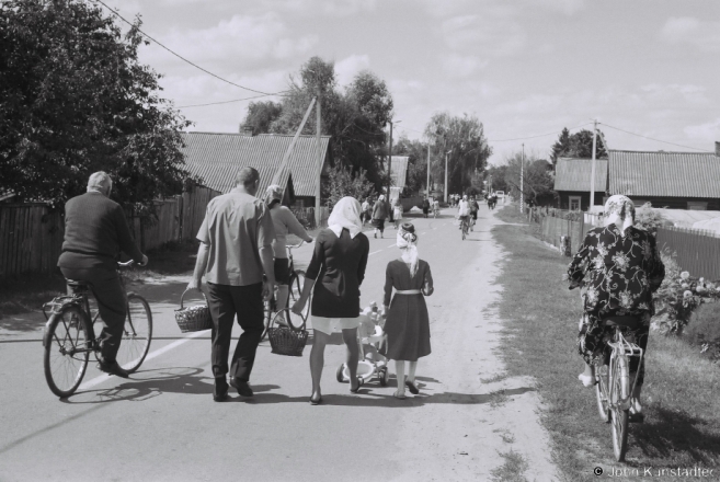 4c.To the Cemetery after the Blessing of Apples, Jablychny Spas, Azdamichy 2016, 2016276- (F1140027