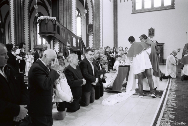 4d.Receiving First Communion, Shylavichy 2015, F1050009(2015159-