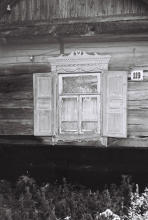 4h.Decorative-Window-Frame-lishtva-Bjalavichy-2012-2012256-0