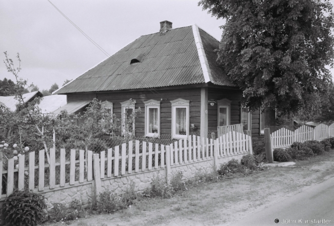 4i.Lishtvy on Pre-War House, Bahushevichy 2018, 2018102a_21A