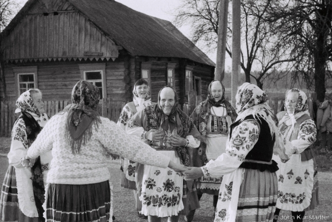 Easter Morning Rite, Daniljevichy 2015, F1150033(2015091b-.jpg