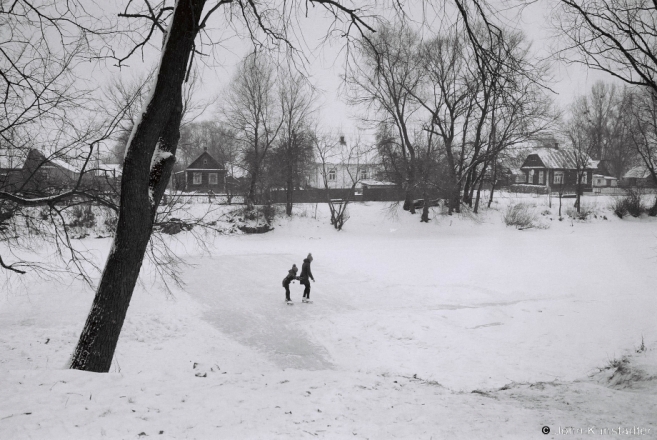 5.Ice-Skating on Lake Sjezhka (Ox-Bow of River Haryn'), Davyd-Haradok 2017, 2017016- (F1030016