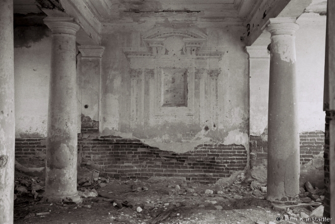 5b.Family Burial Chapel, Former Marauski Estate, Zavushsha 2016, 2016062-20