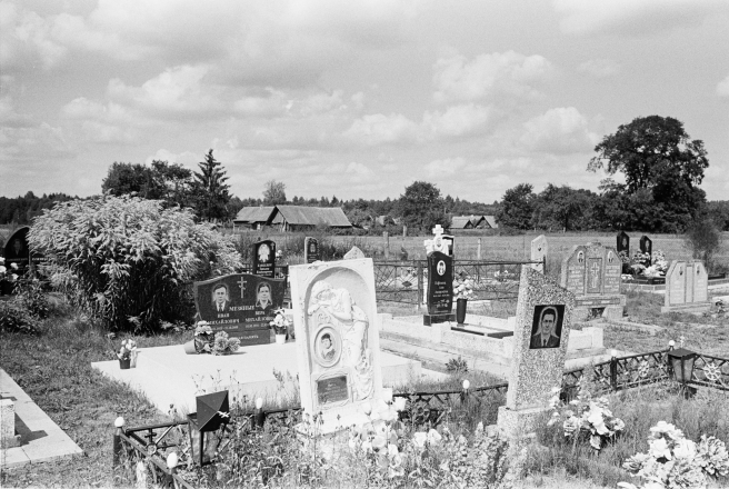 5c.Cemetery-Chapun-2019-2019194-6A