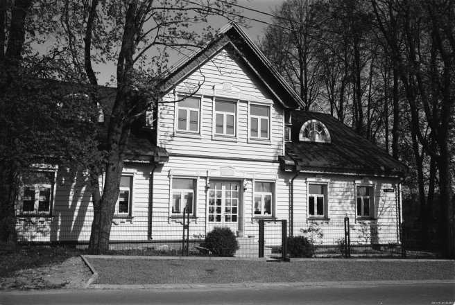 5c.House-Built-in-Early-20th-Century-Style-Haradzishcha-Mjensk-District-2019-2019053a-31