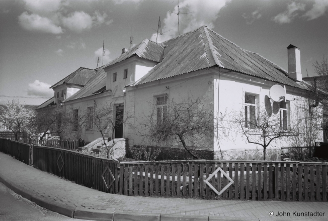 5c.Polish-Era-1924-Functionalist-Style-House-in-Residential-Community-for-Local-Functionaries--uradavaja kalonia-Stoubtsy-2018-2018089_21A