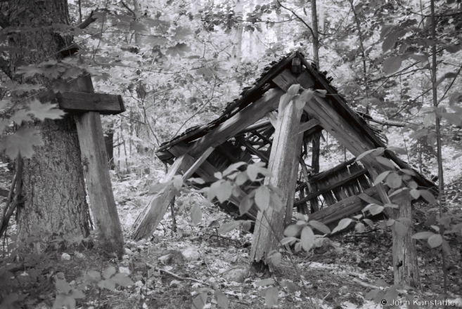 6.Churches-of-Belarus-DII-Ruins-of-Wooden-Roadside-Chapel-Rudzma-2017-2017167-F1130017