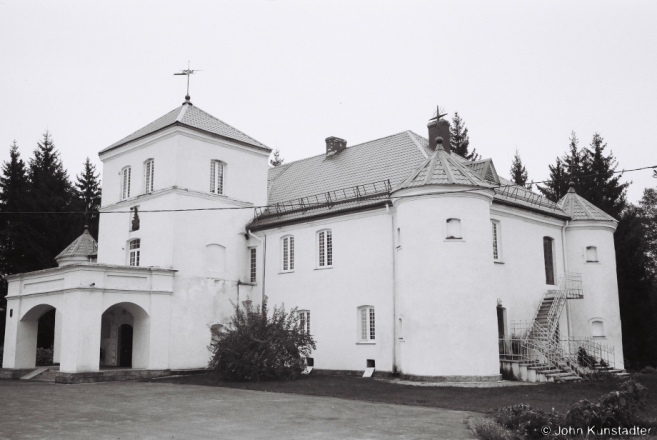 6.Fortress-Home-Дом-крэпасьць-of-the-Nonkhart-Family-Hajtsjunishki-2012-2012320-15