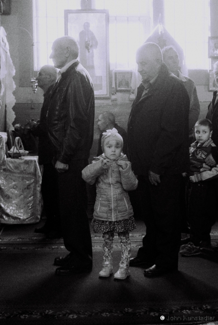 6.Portraits-of-Polesia-Orthodox-Easter-Monday-Bright-Monday-Azdamichy-2015-2015104-16A